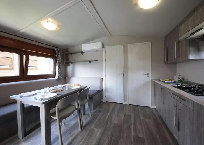 5 Pers Avec Terrasse - Api-1-52-1816 Campsite *